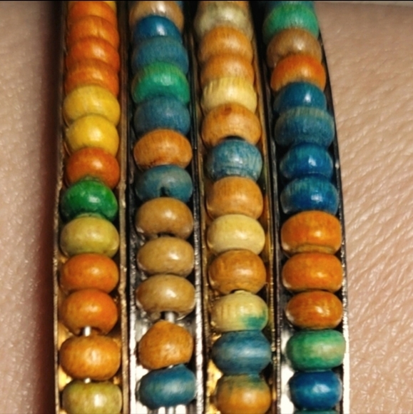 •𝙒𝙊𝙊𝘿𝙀𝙉-𝘽𝙀𝘼𝘿𝙎• •𝙑𝙄𝙉𝙏𝘼𝙂𝙀•𝘽𝙍𝘼𝘾𝙀𝙇𝙀𝙏𝙎• - Picture 3 of 16